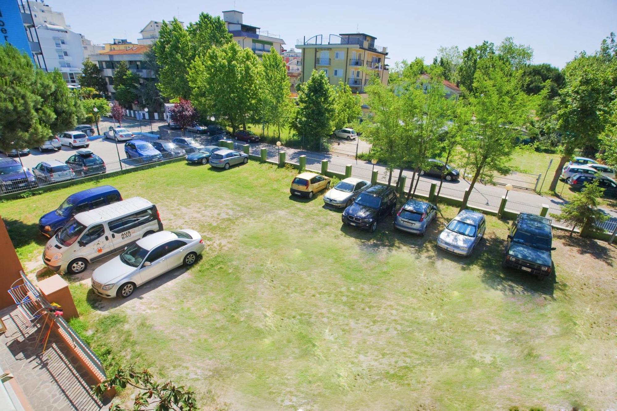 Hotel Etna - Nuova Gestione Romagnola All-Inclusive Spiaggia & Parcheggio Риччоне Экстерьер фото