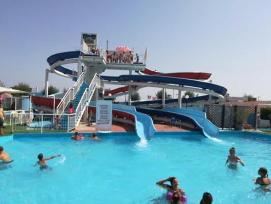Hotel Etna - Nuova Gestione Romagnola All-Inclusive Spiaggia & Parcheggio Риччоне Экстерьер фото
